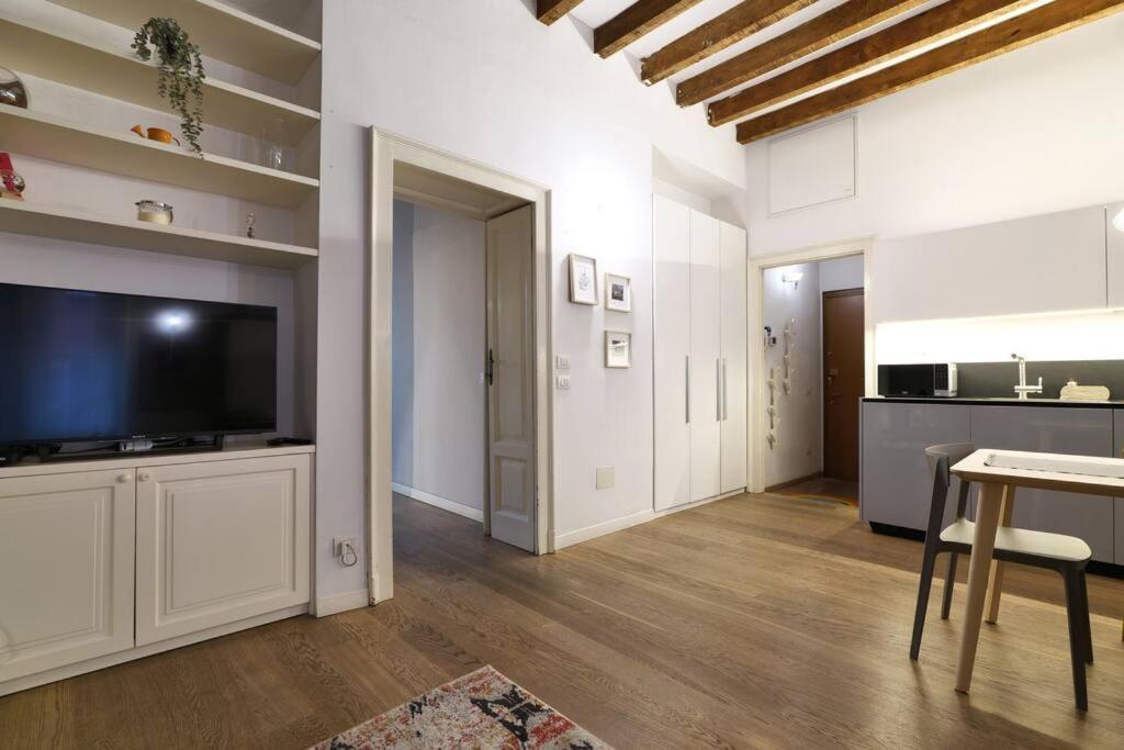 Primopiano - Muratori Milan Bagian luar foto